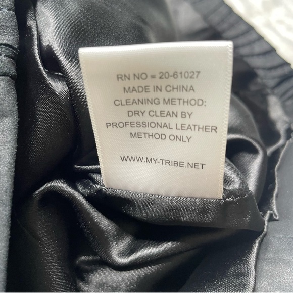 My Tribe Embroidered Leather Zip Front Sleeveless Vest in Black Womens Medium - Picture 12 of 13